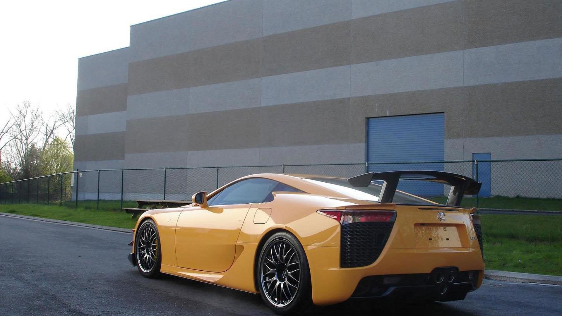 لکسوس LFA