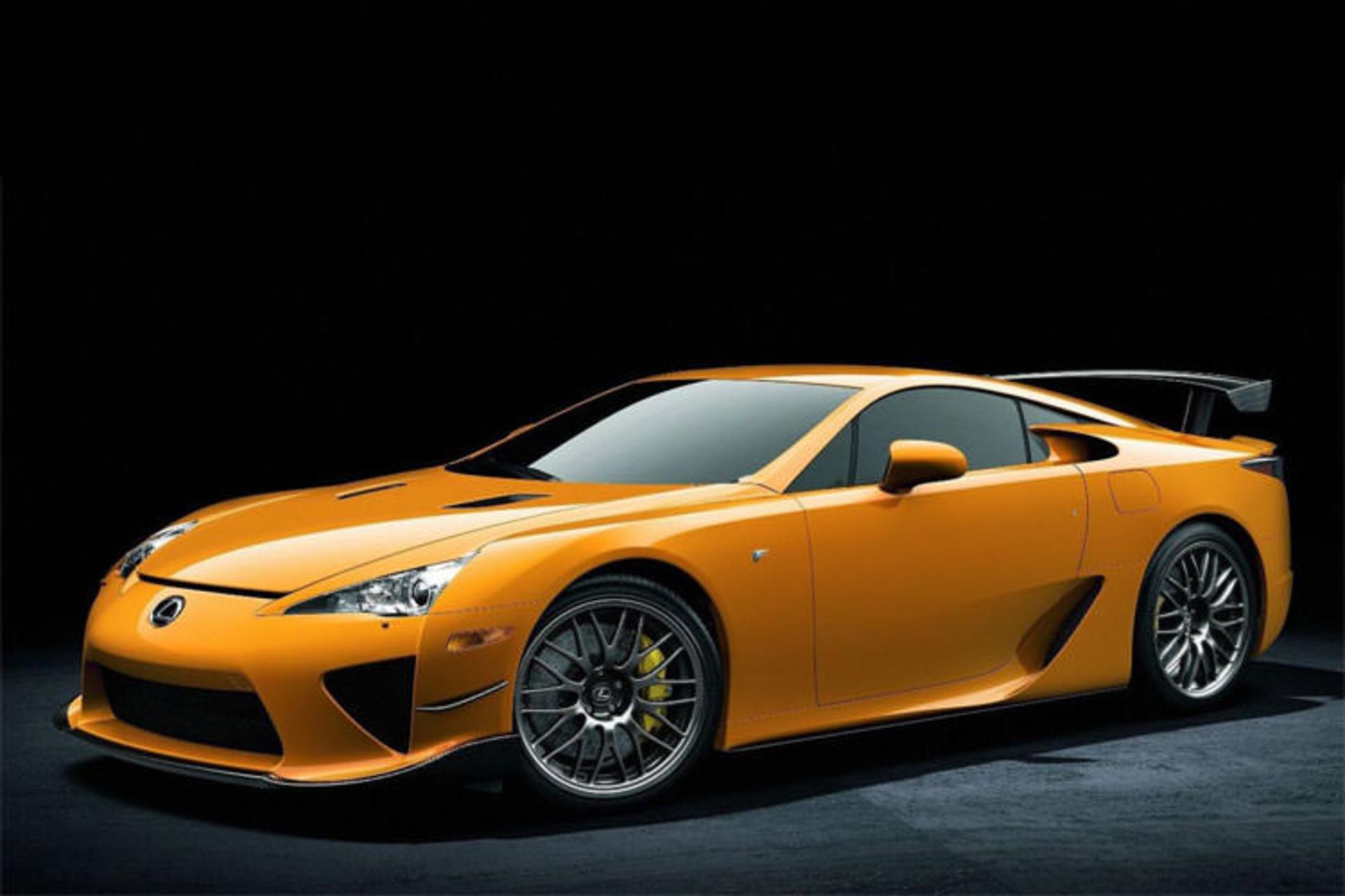 لکسوس LFA