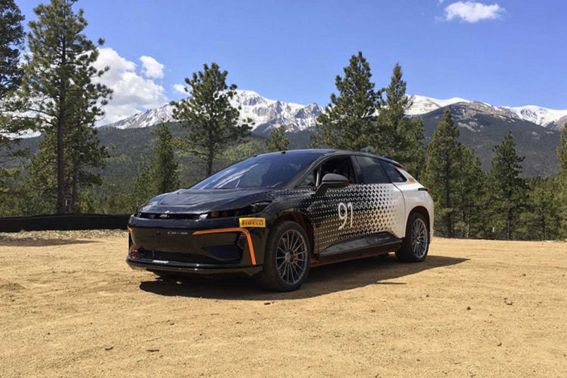 مسابقات پایکس پیک ۲۰۱۷ 