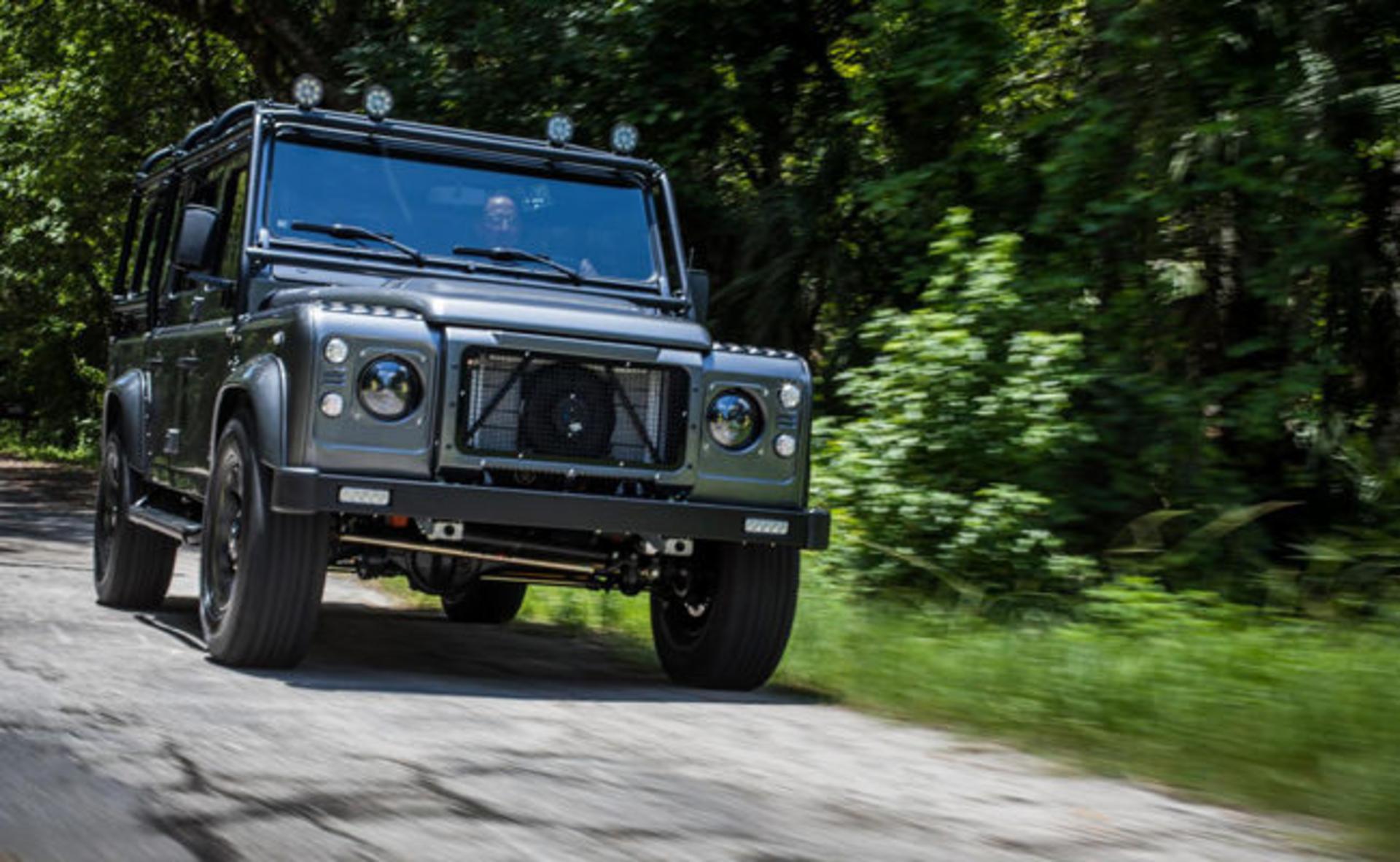 Land Rover Defender