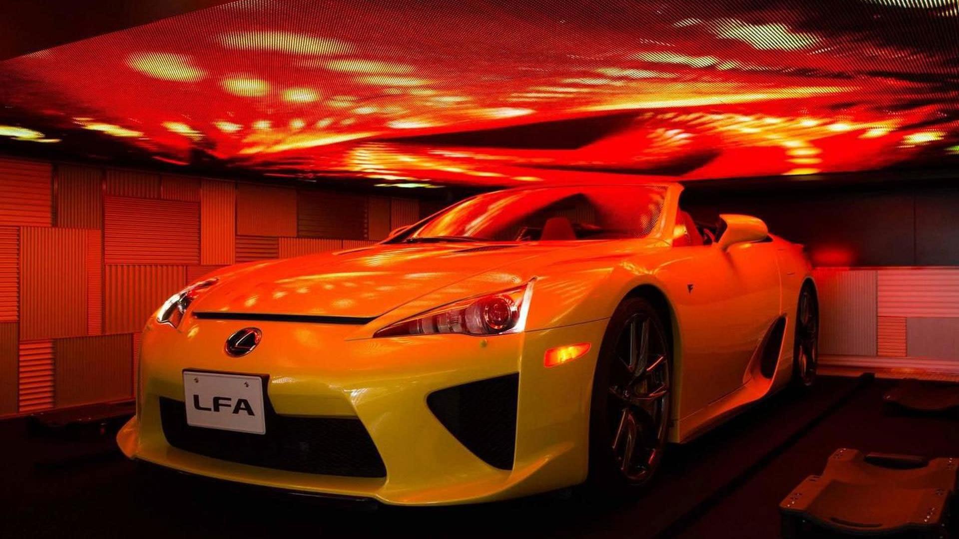 لکسوس LFA