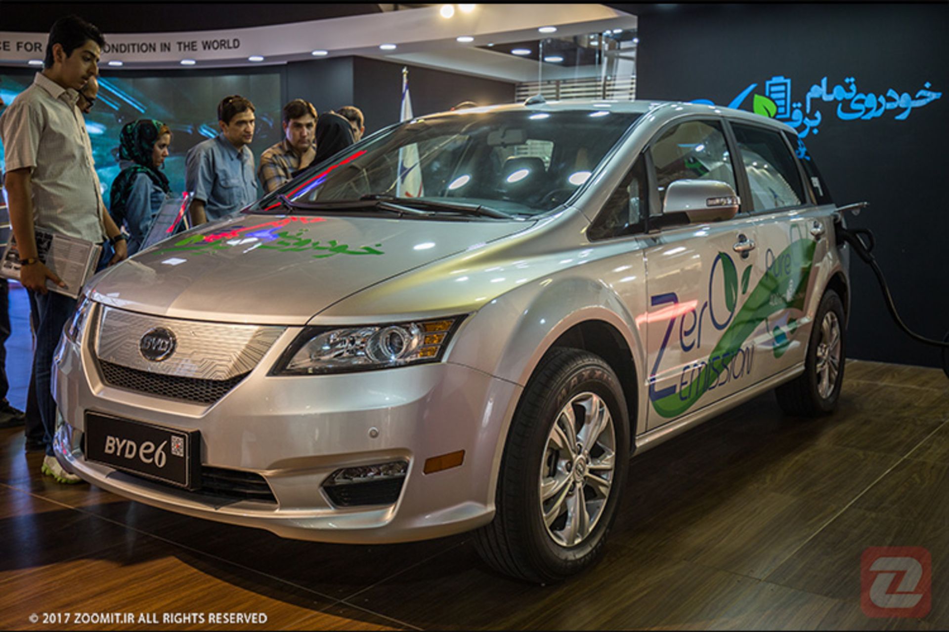 نمایشگاه خودروی مشهد BYD E6