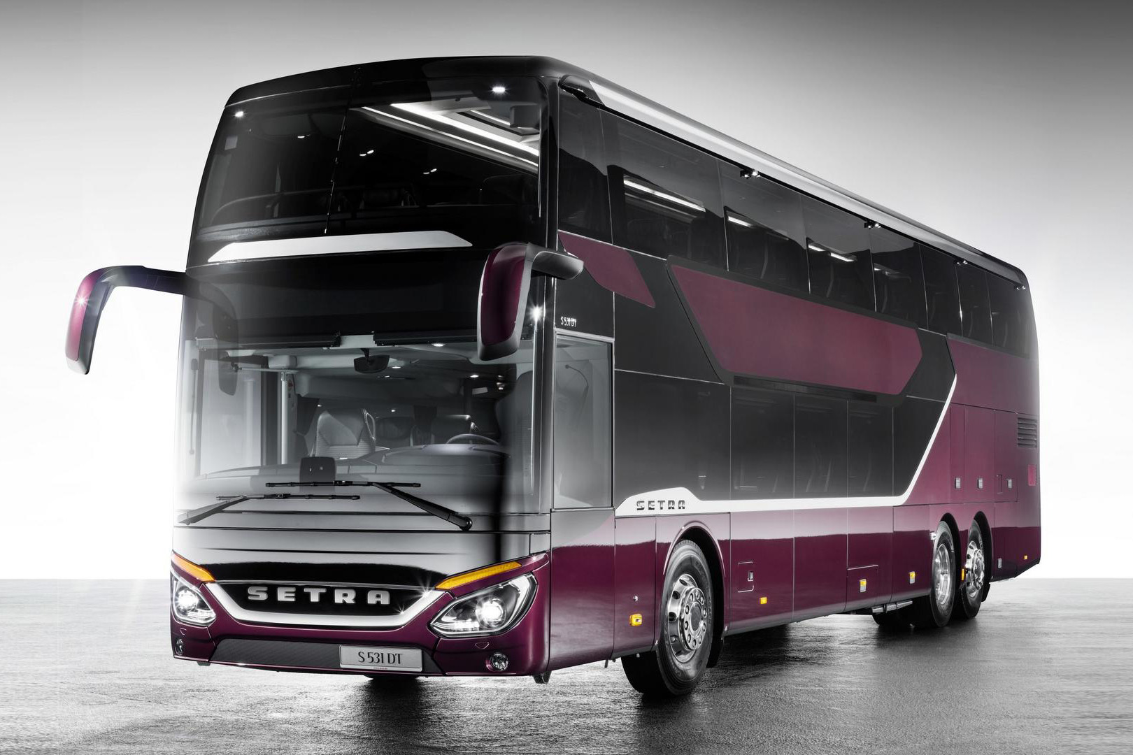 اتوبوس دوطبقه سترا، به ناوگان حمل و نقل اروپا می‌پیوندد - زومیت