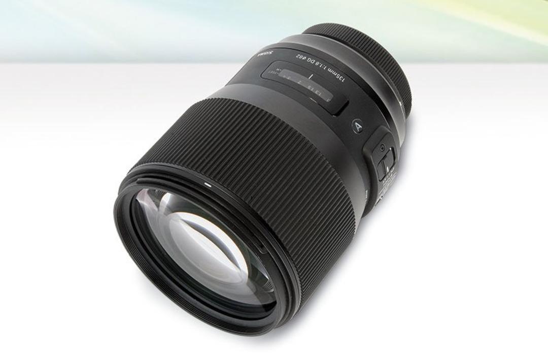 135mm F1.8 DG HSM | Art