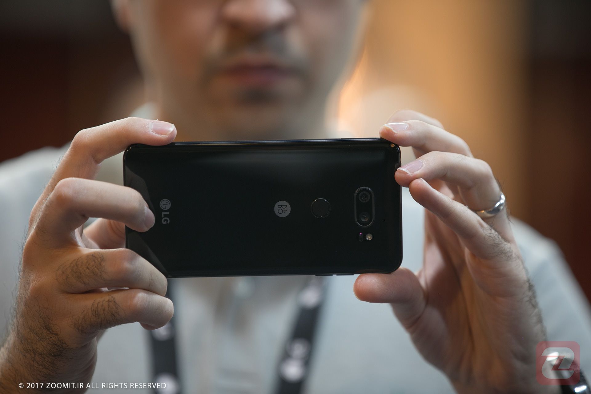 ال جی وی 30 / lg v30