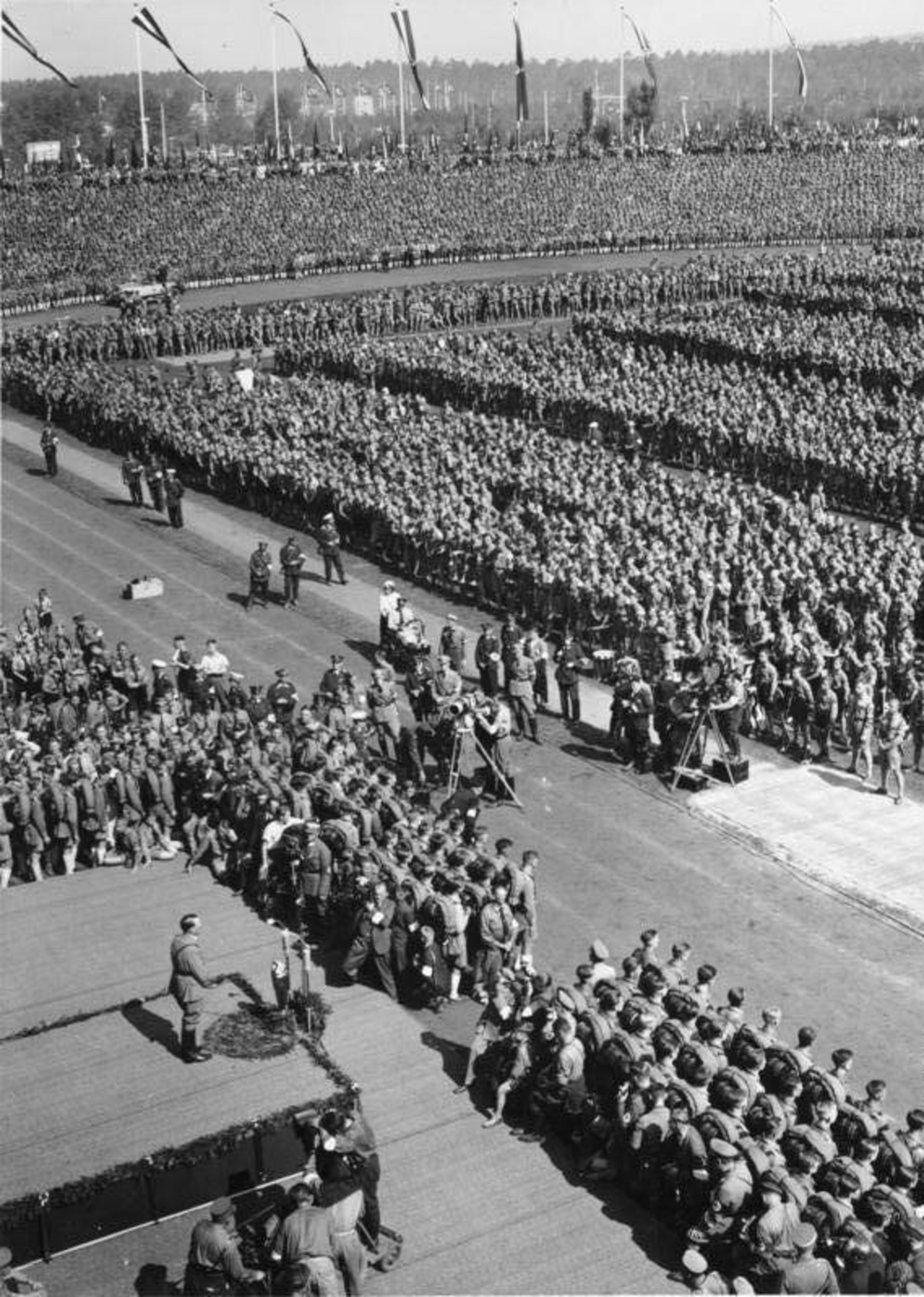 filming-nuremberg-rally