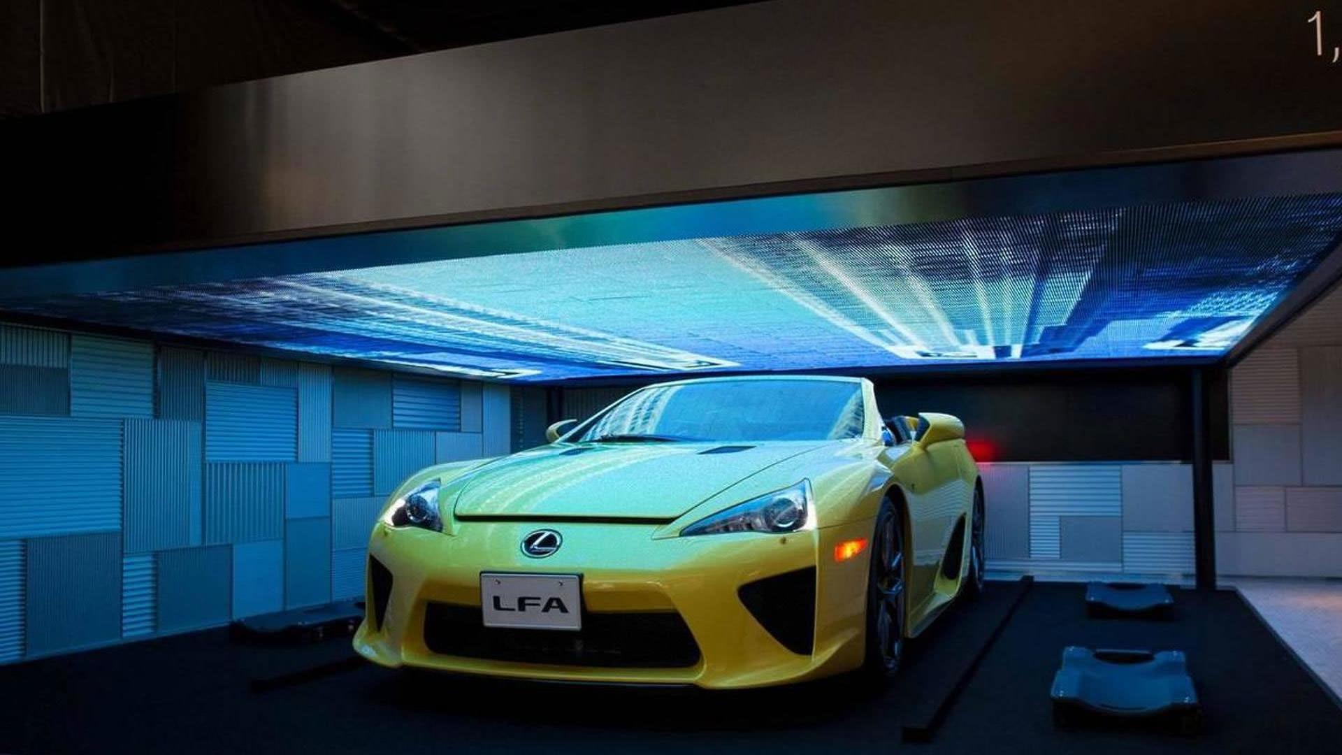 لکسوس LFA