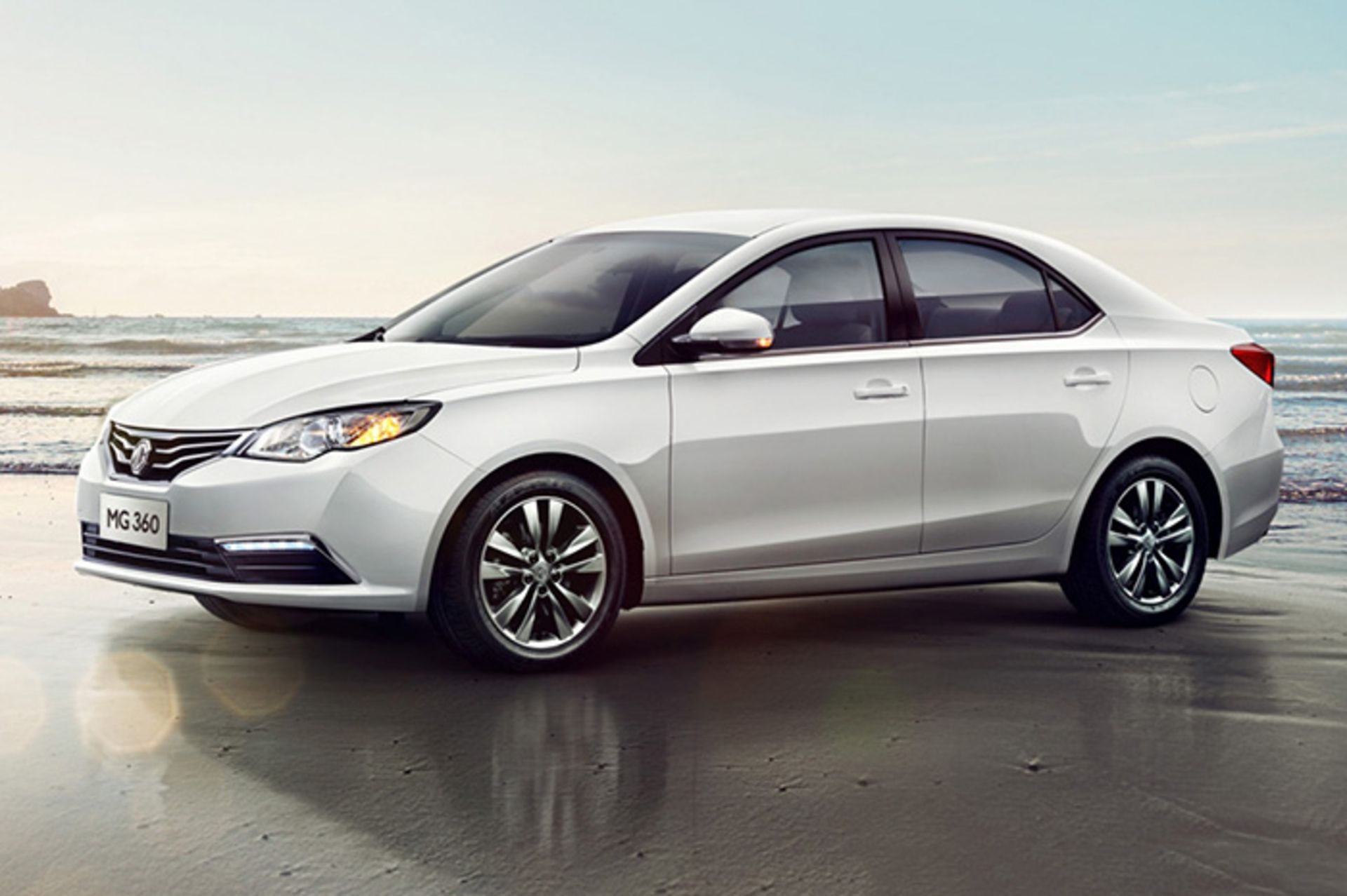 نمایشگاه خودروی مشهد MG 360 ام جی 