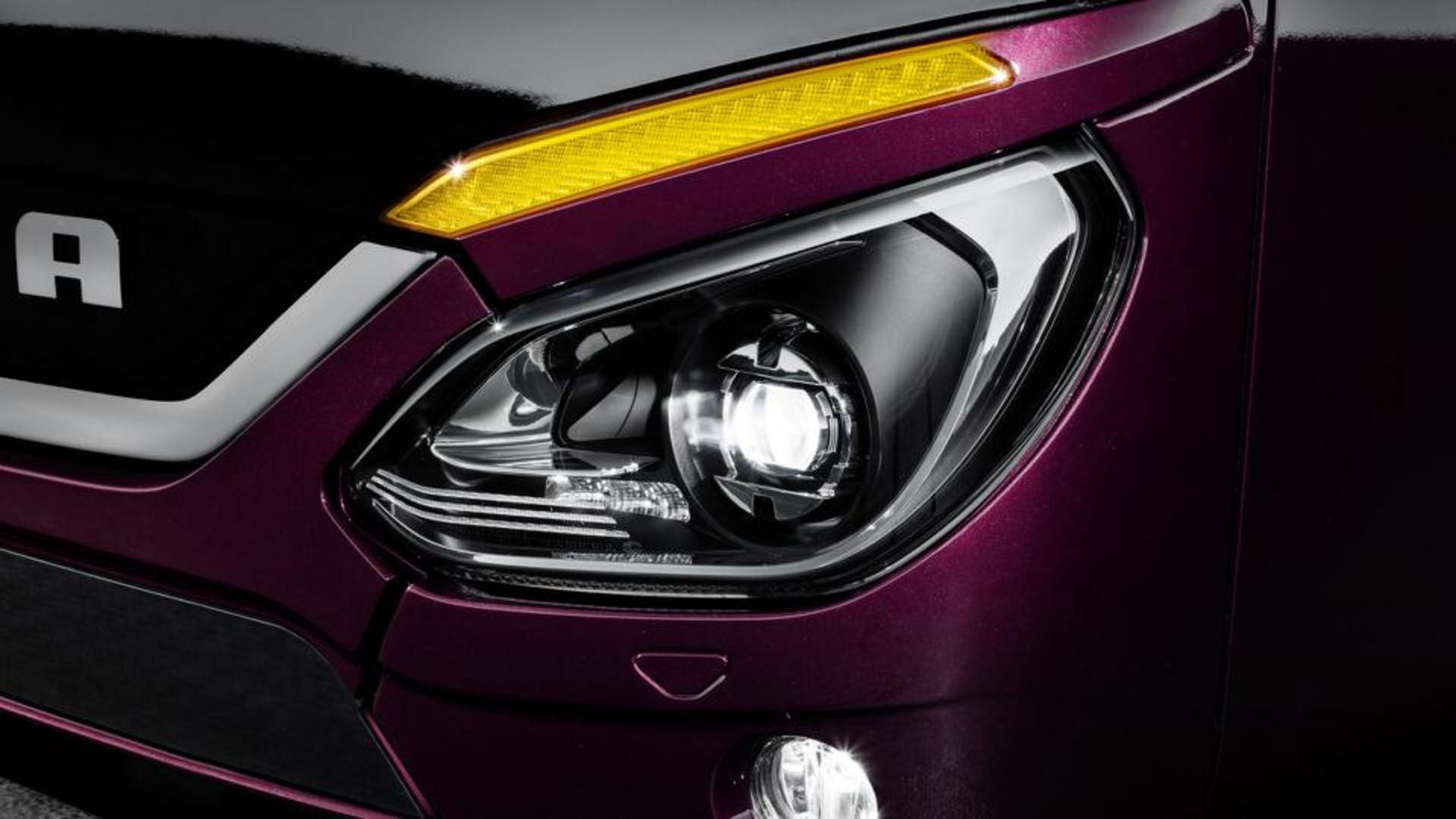 اتوبوس دوطبقه سترا