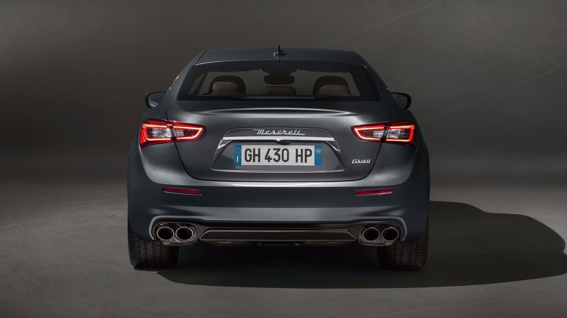 مازراتی گیبلی گرن‌لوسو