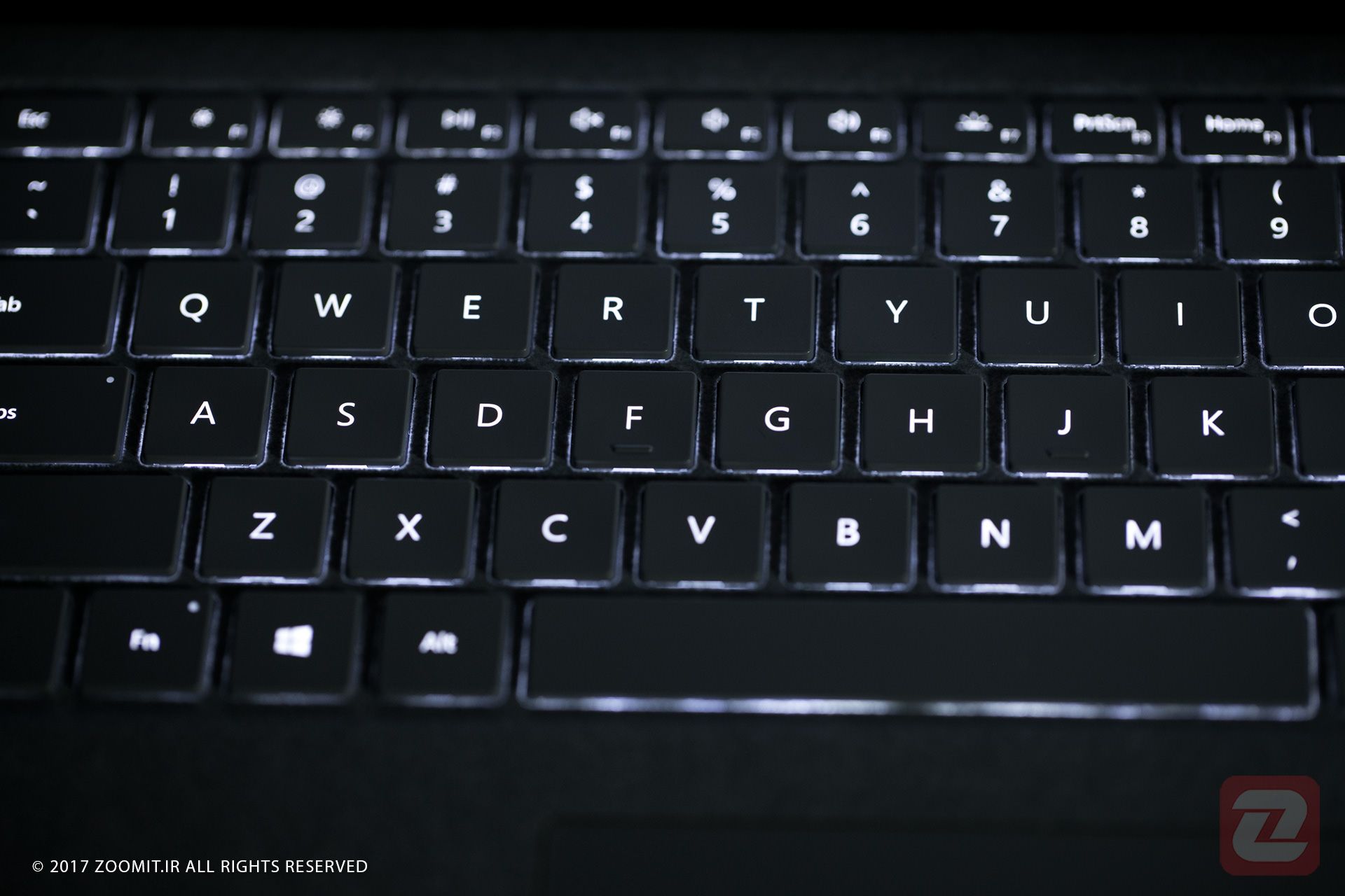 سرفیس لپ تاپ / Surface Laptop