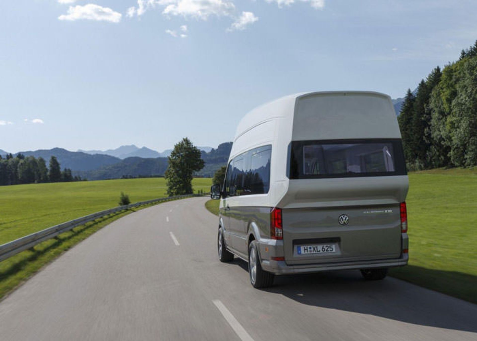 فولکس‌واگن کالیفرنیا XXL