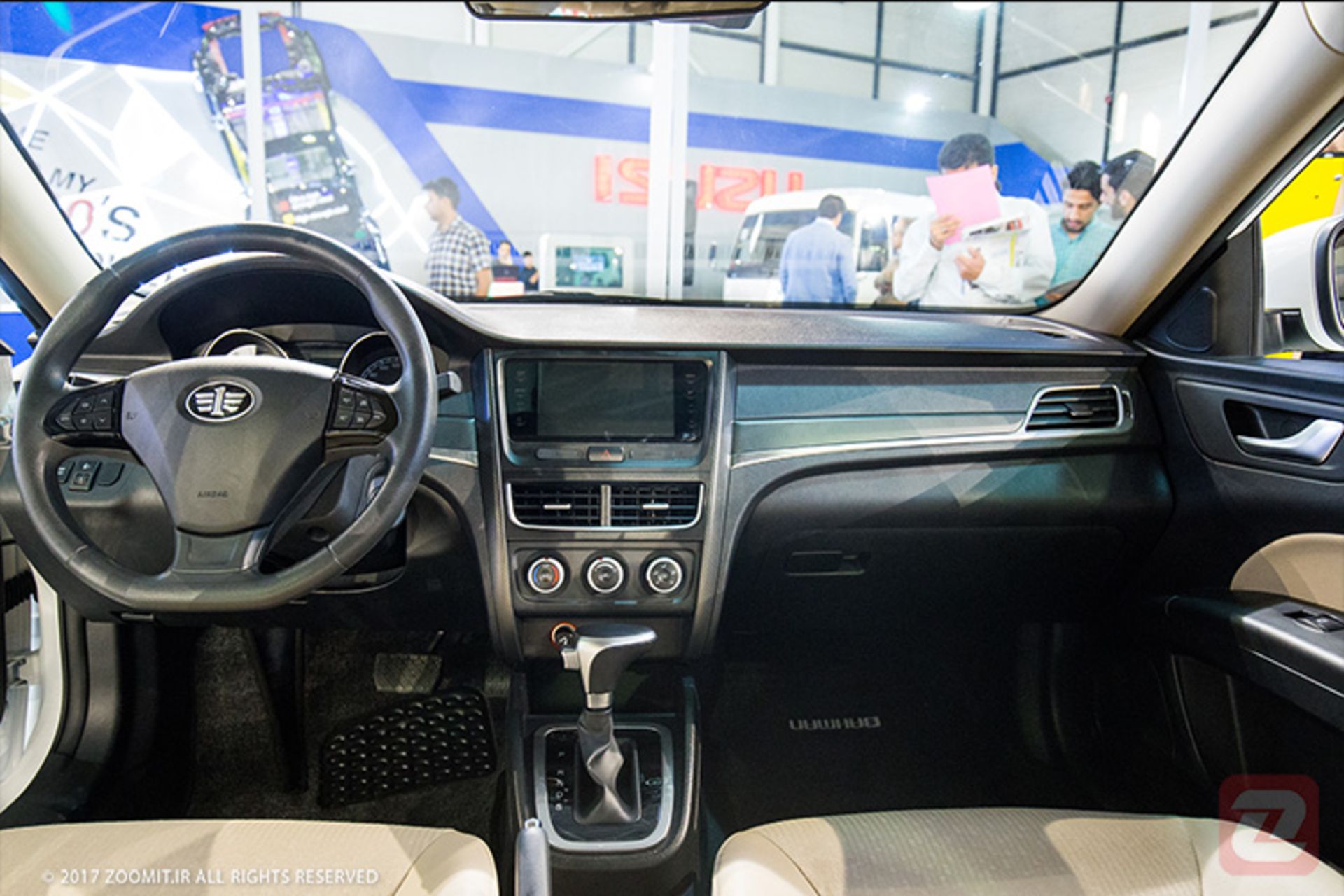 نمایشگاه خودروی مشهد فاو B30