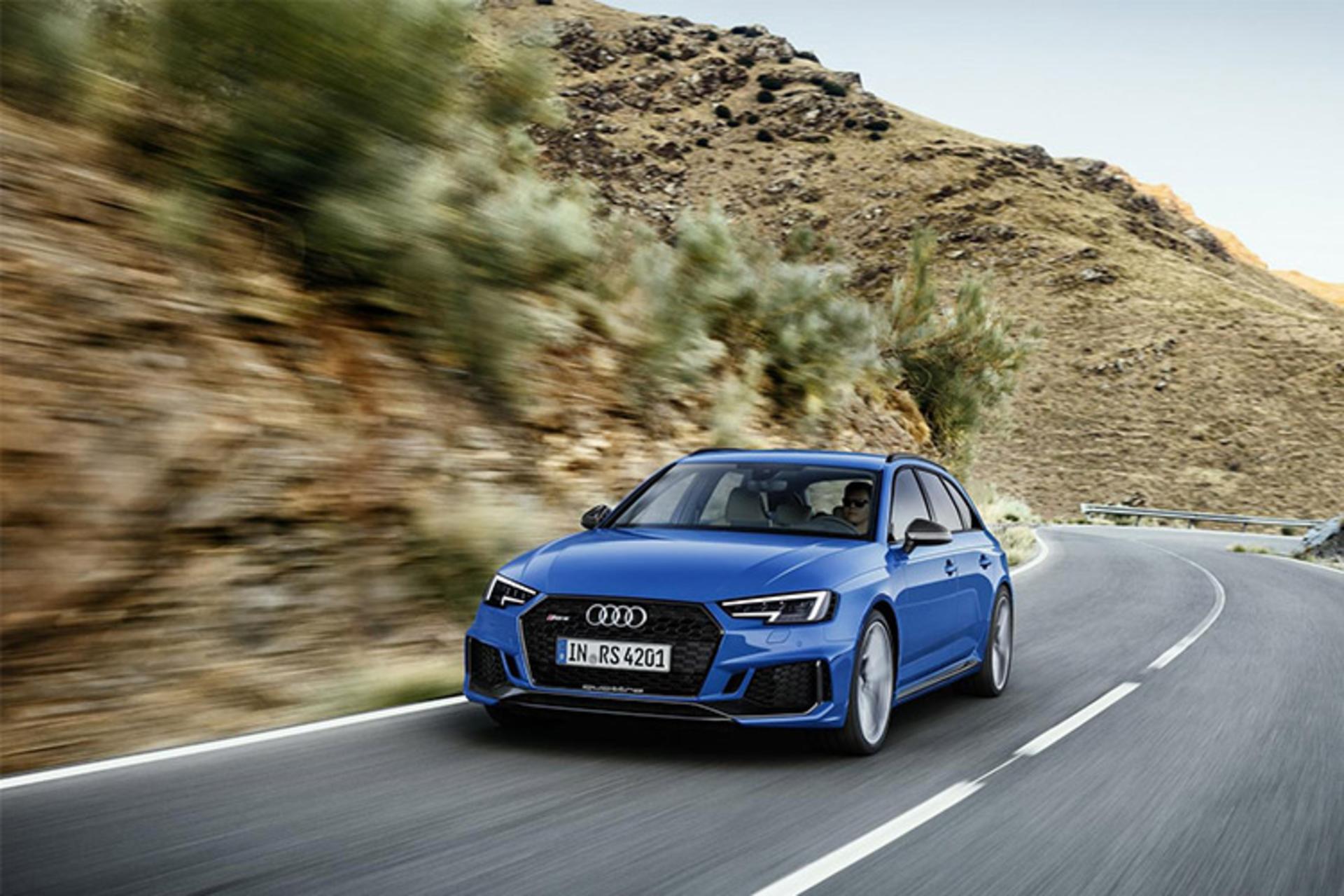 AUDI RS4 AVANT