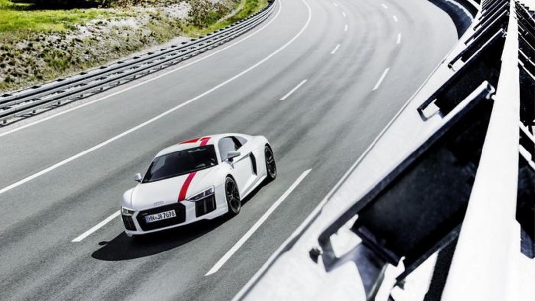 آئودی R8 V10 RWS