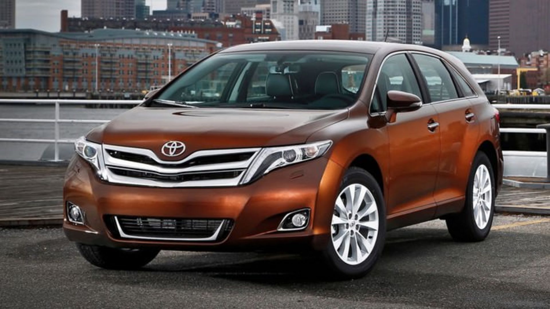 تویوتا ونزا