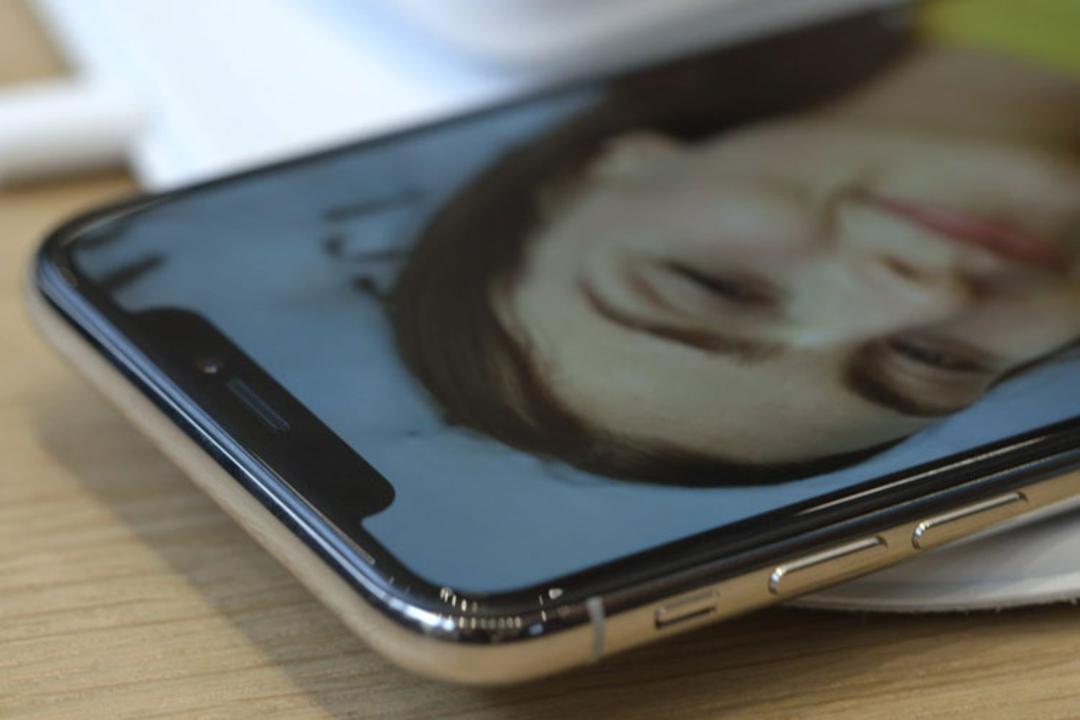 آیفون 10
