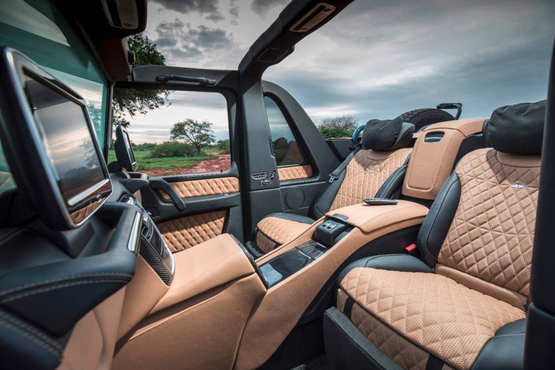 Maybach G650 Landaulet