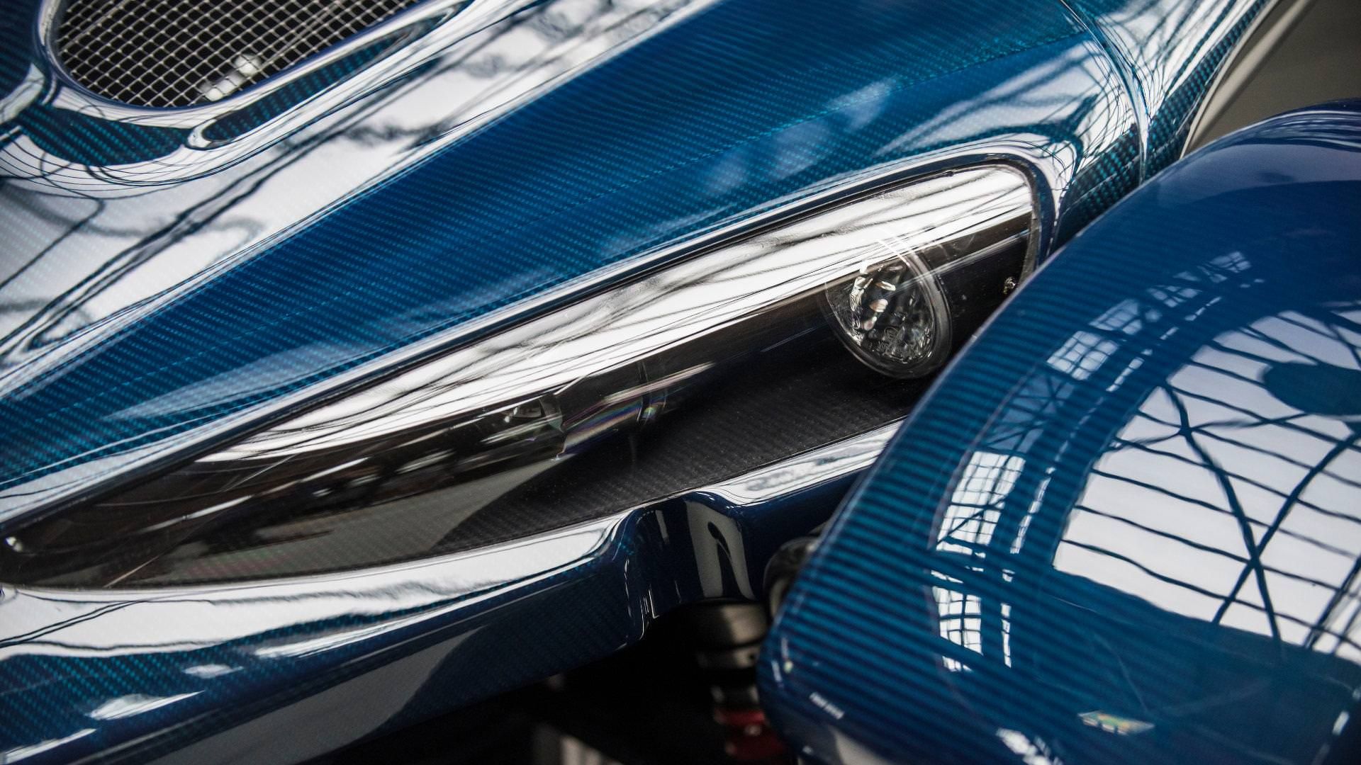 دانکروورت D8 GTO RS