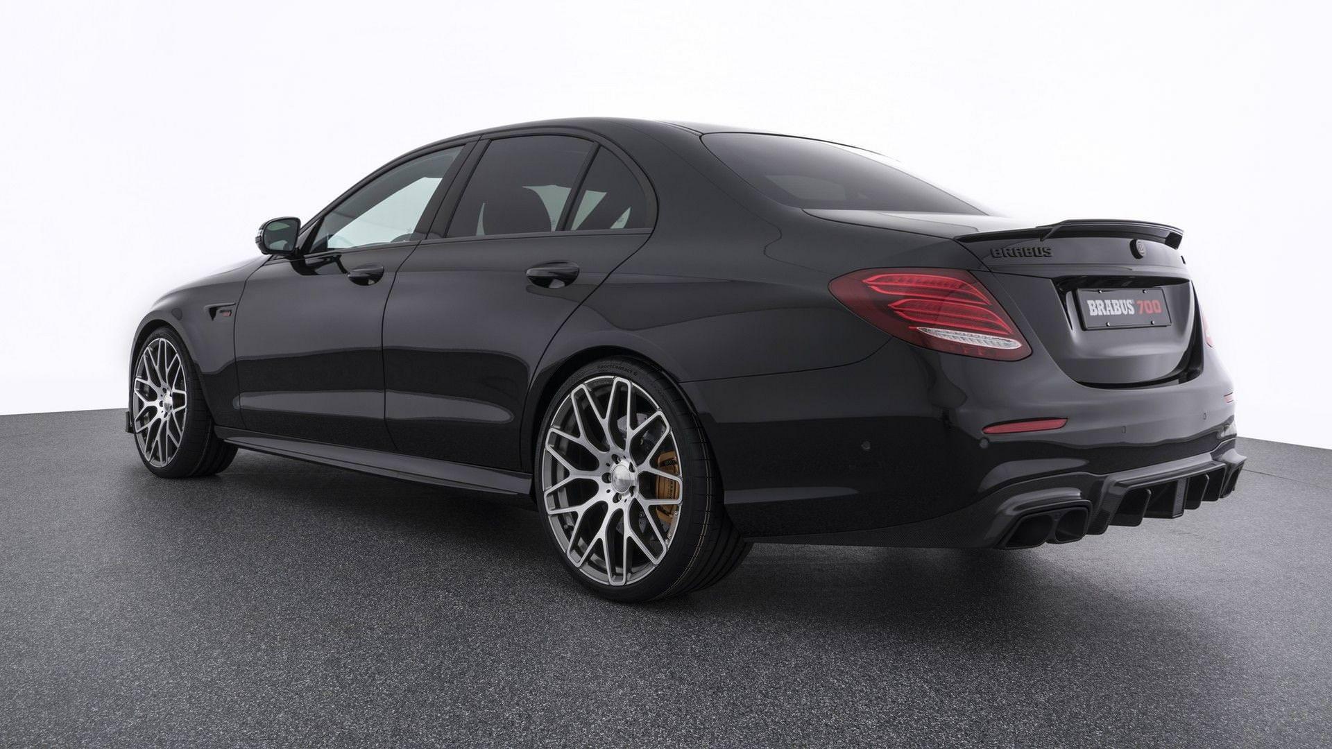 Brabus 700