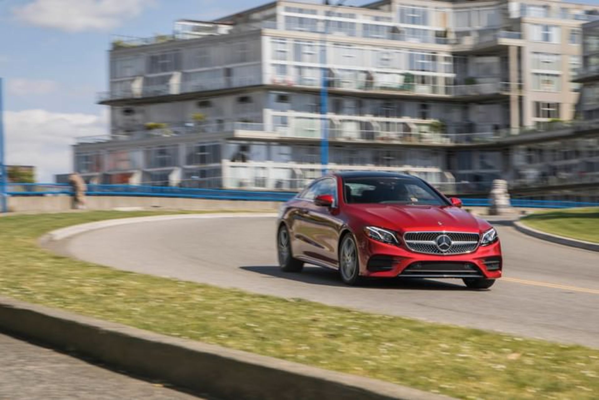 مرسدس بنز E400 4Matic