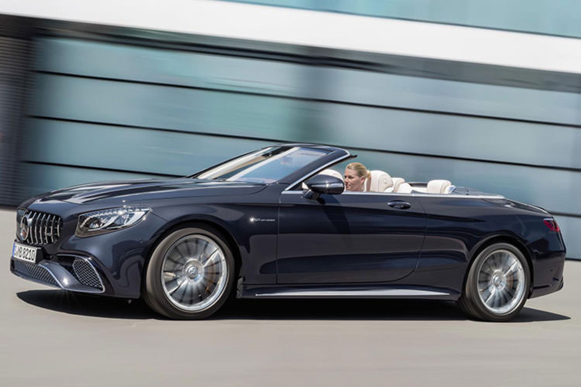 مرسدس بنز S65 روباز