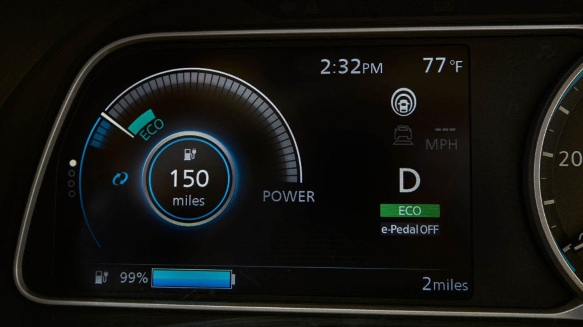 نیسان لیف 2018