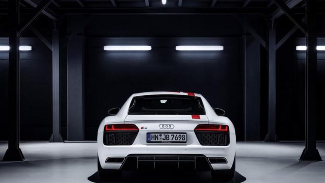 آئودی R8 V10 RWS