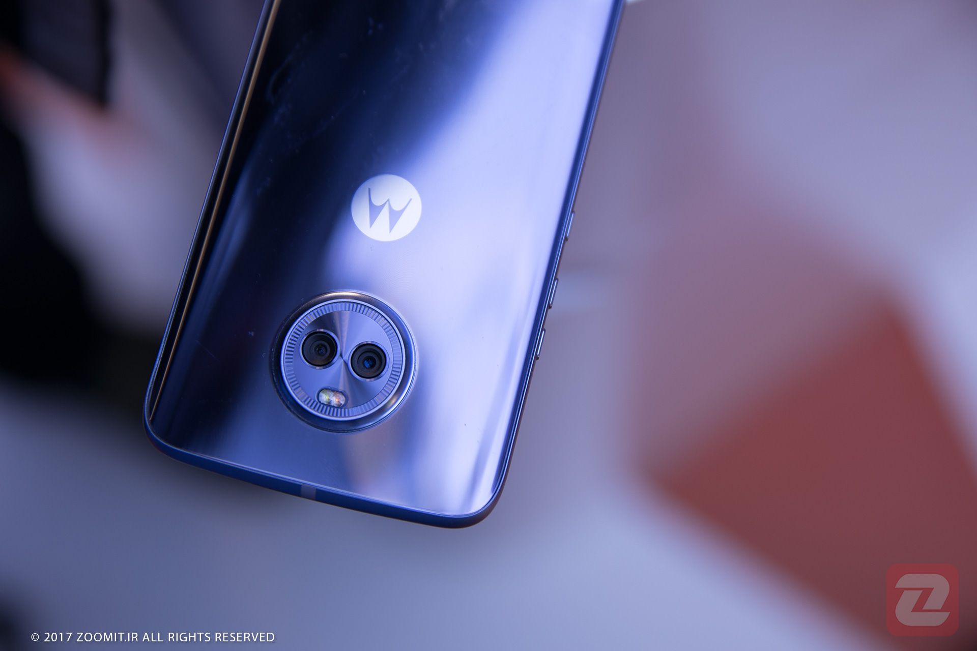 نگاه نزدیک موتو ایکس ۴ / hands on moto x4