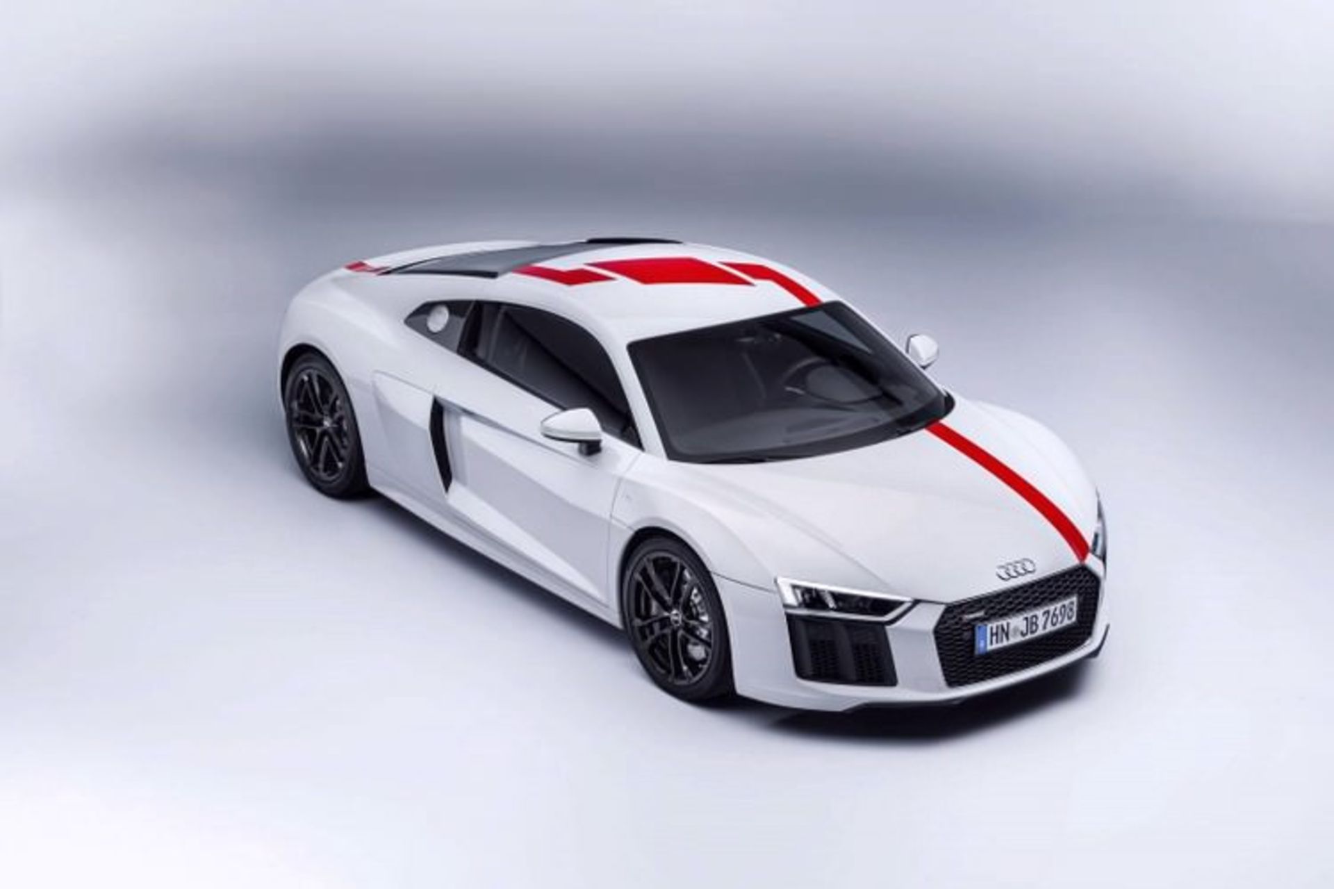 آئودی R8 V10 RWS