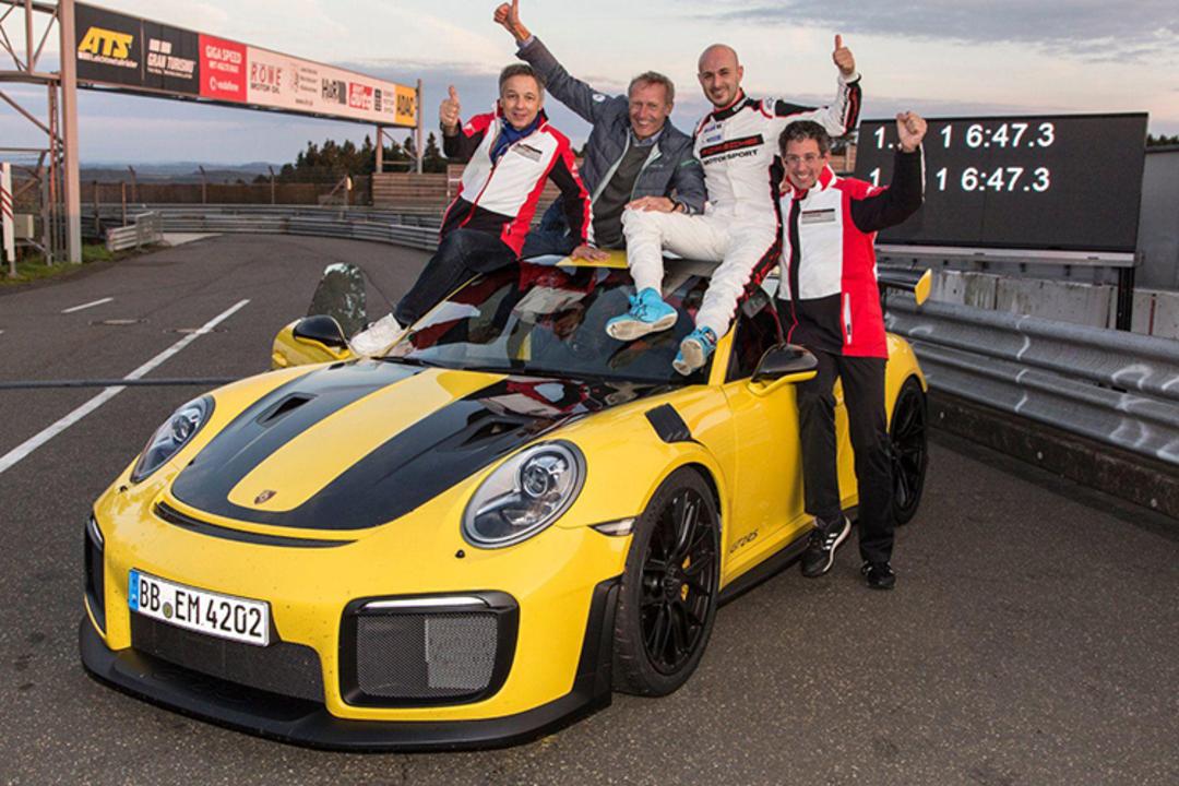 Porsche 911 GT2 RS