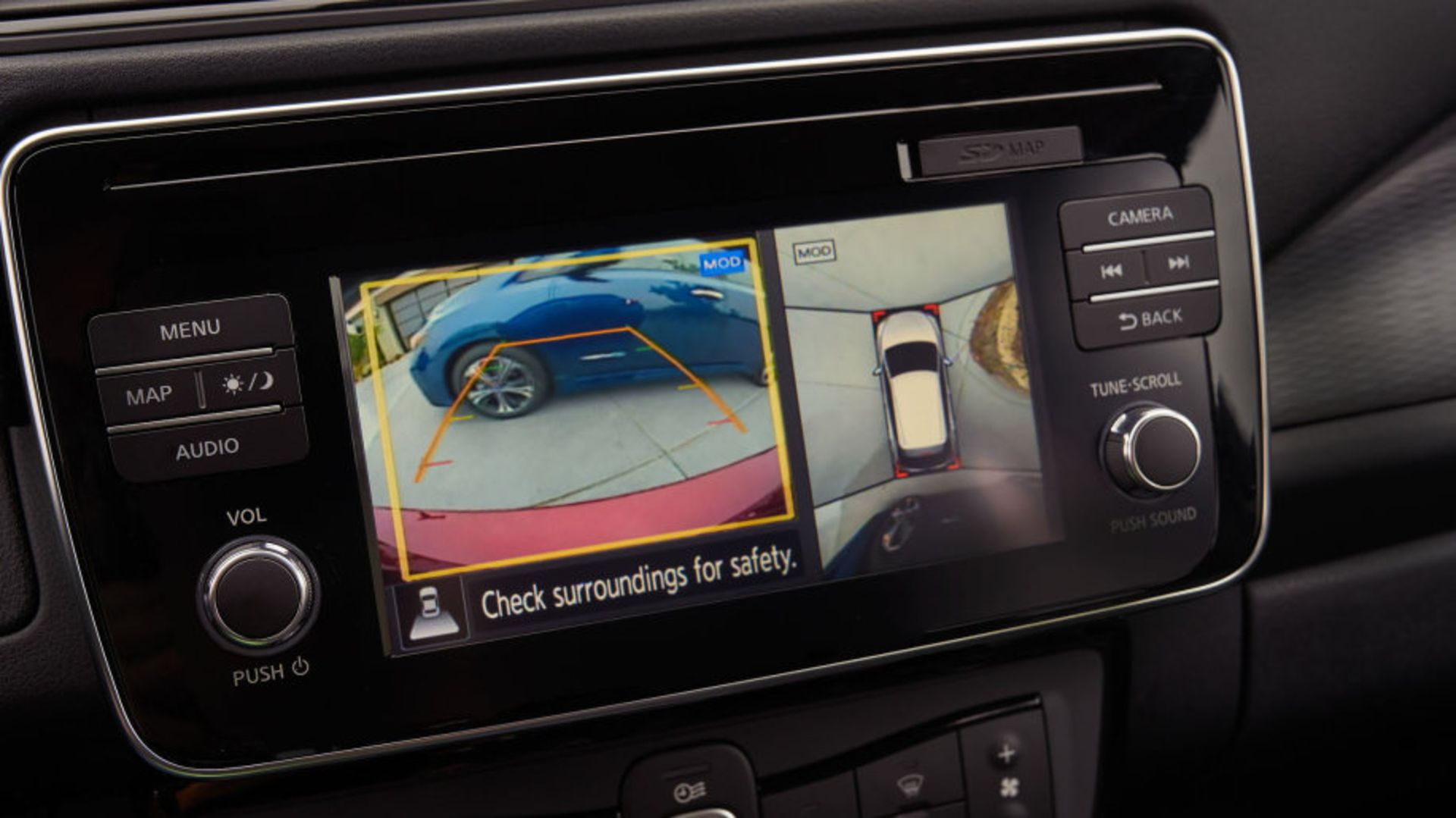 نیسان لیف 2018