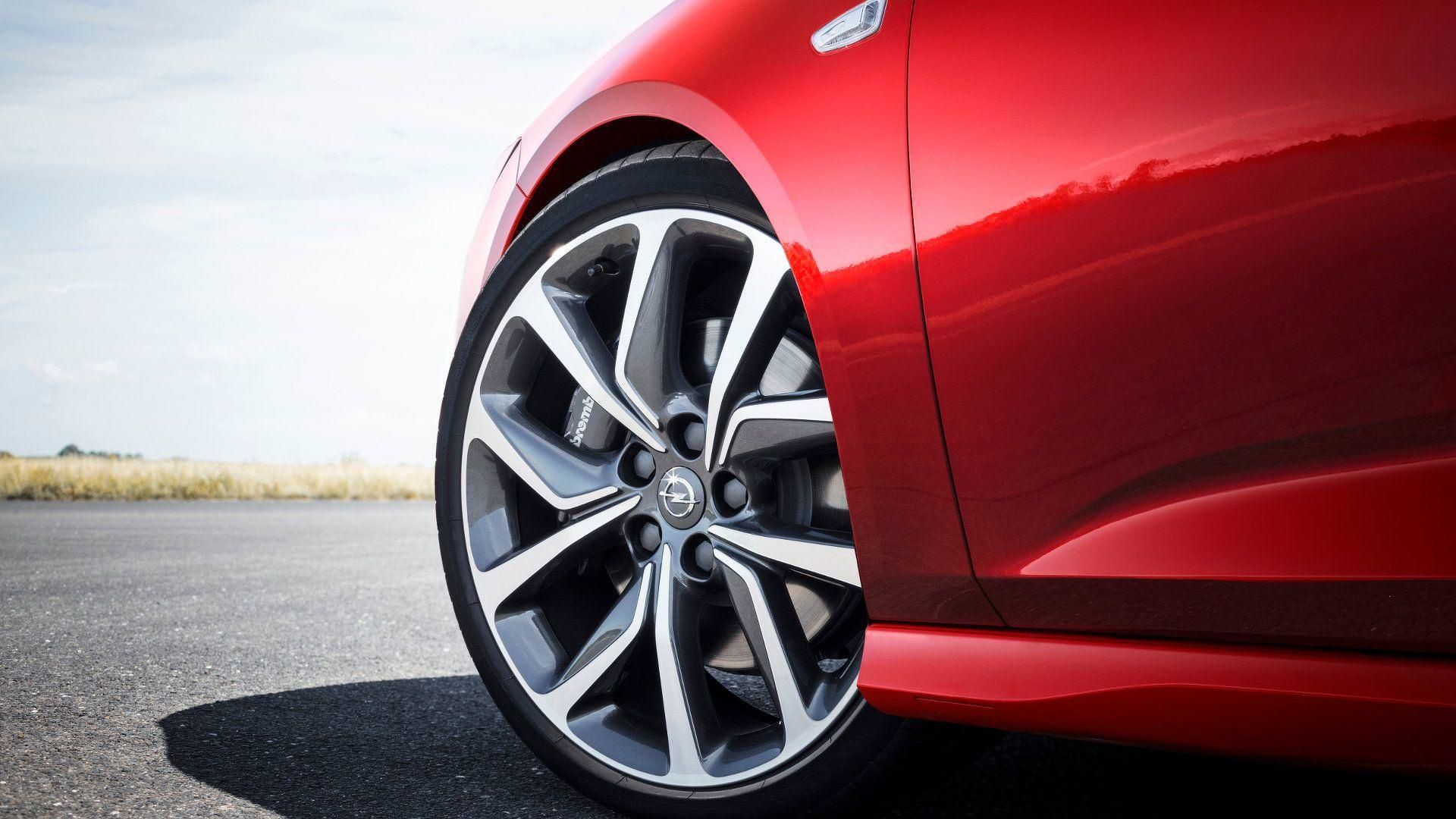 OPEL GSi Sports Tourer