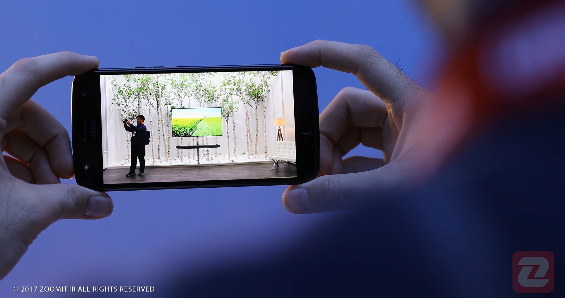 نگاه نزدیک موتو ایکس 4 / hands on moto x4