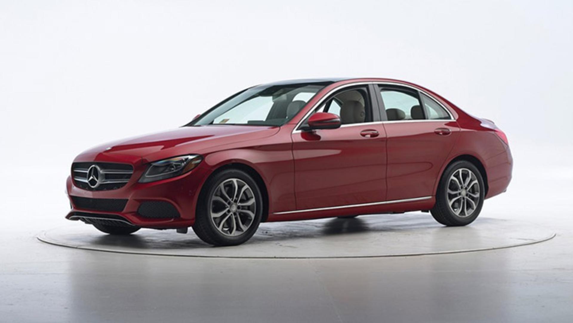 مرسدس بنز C300