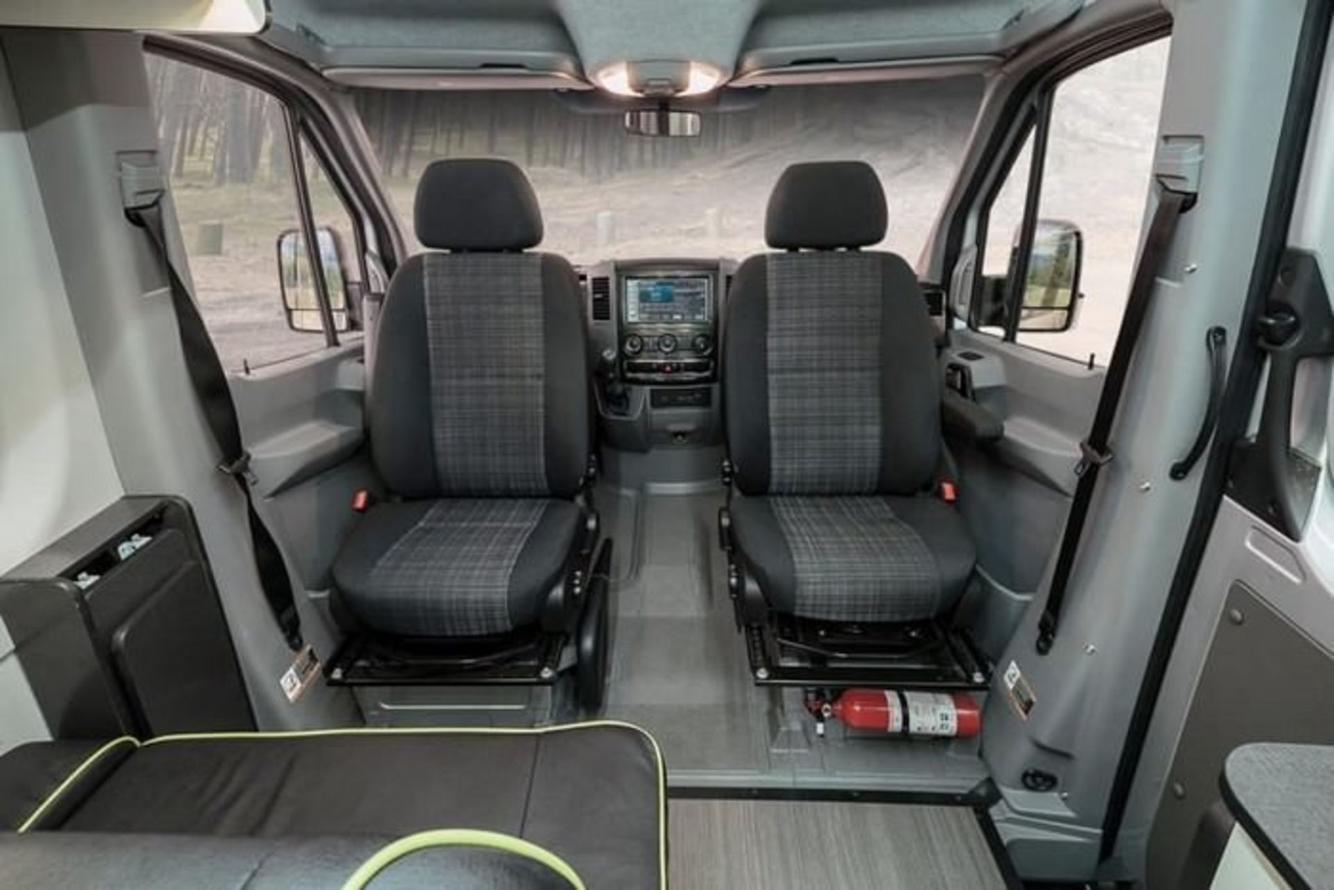 مرسدس بنز اسپرینتر