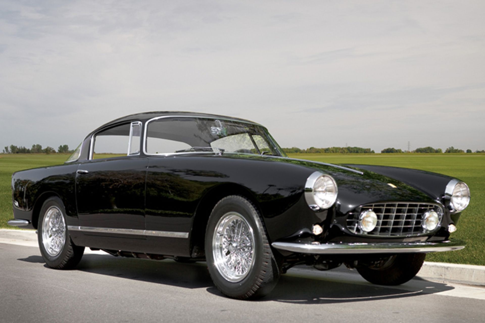 Ferrari classic 250 gt elenna