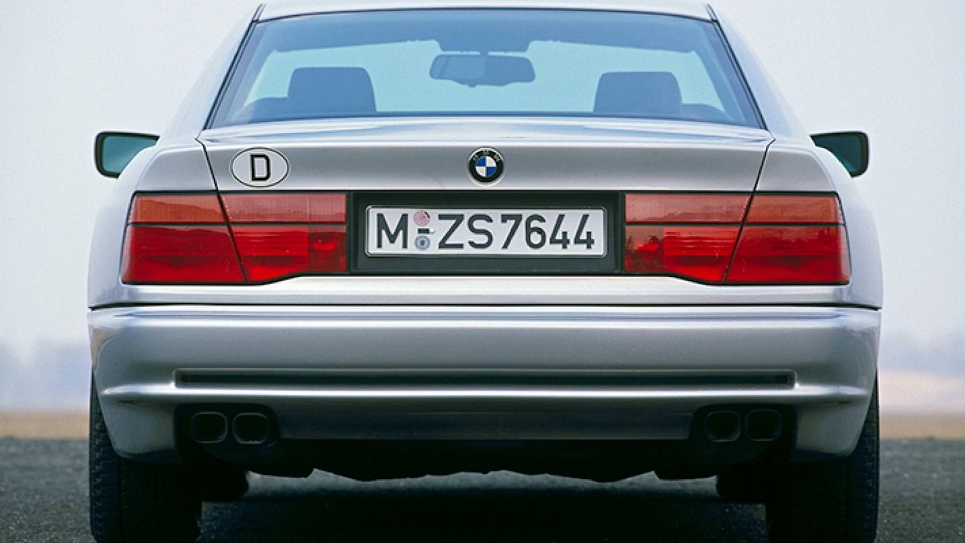 BMW 8 Series / بی ام و سری 8