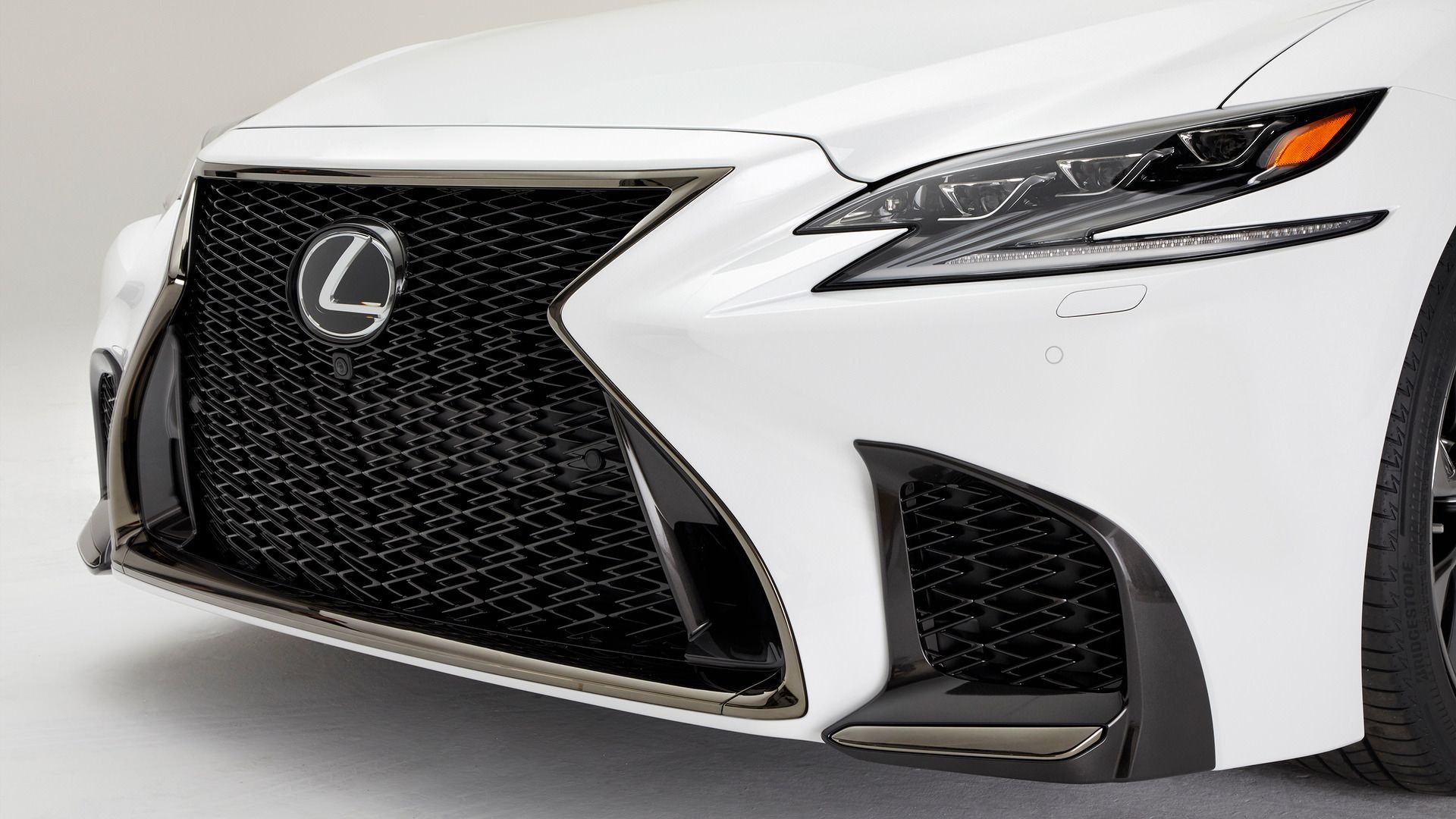 lexus ls 2018/ لکسوس