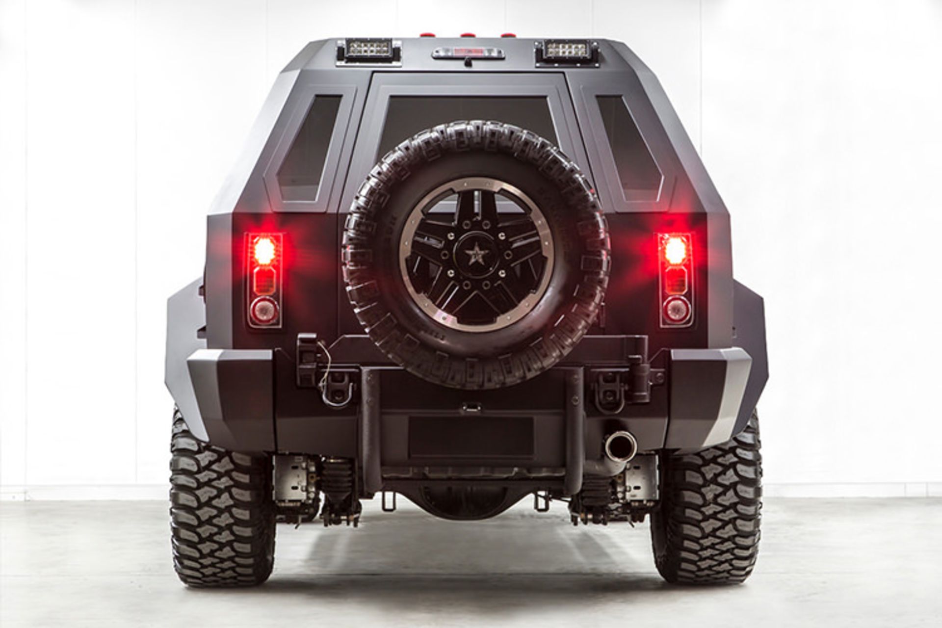 راینو / Rhino GX Executive