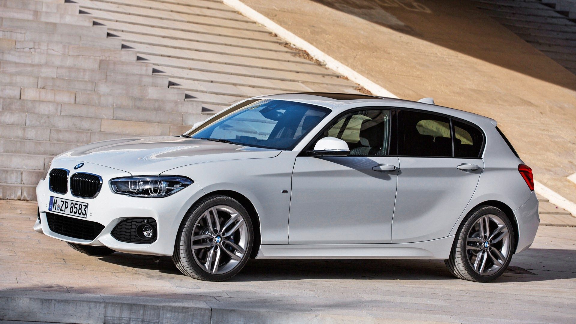 BMW 120i