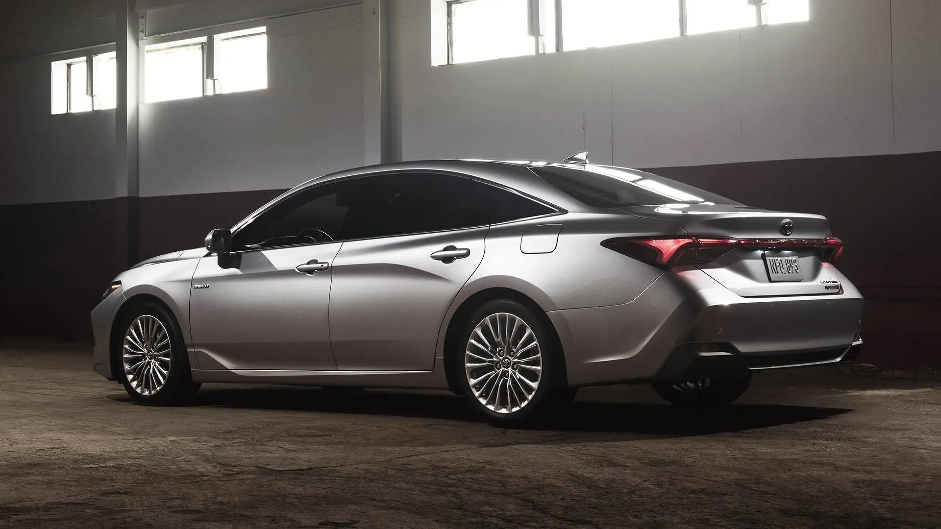 TOYOTA AVALON 2019