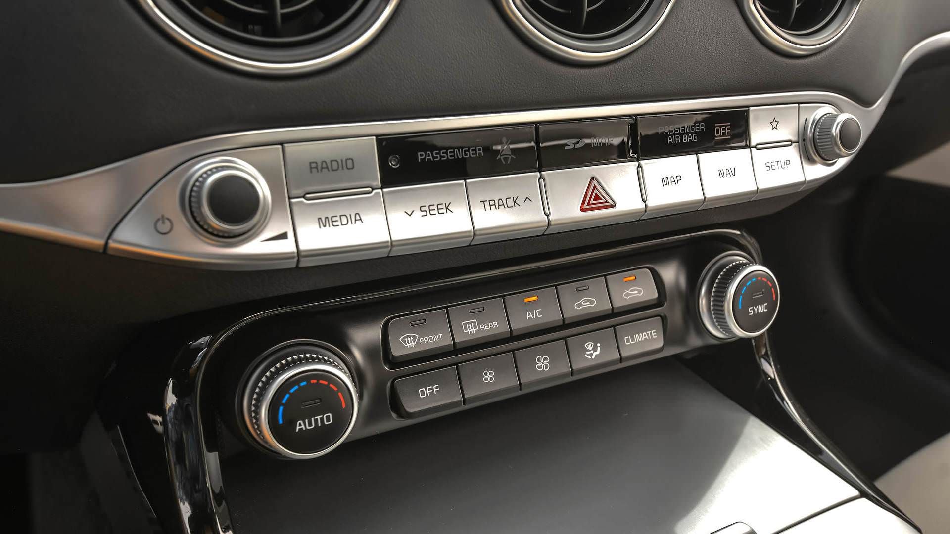 کیا استینگر 2018/ kia stinger GT