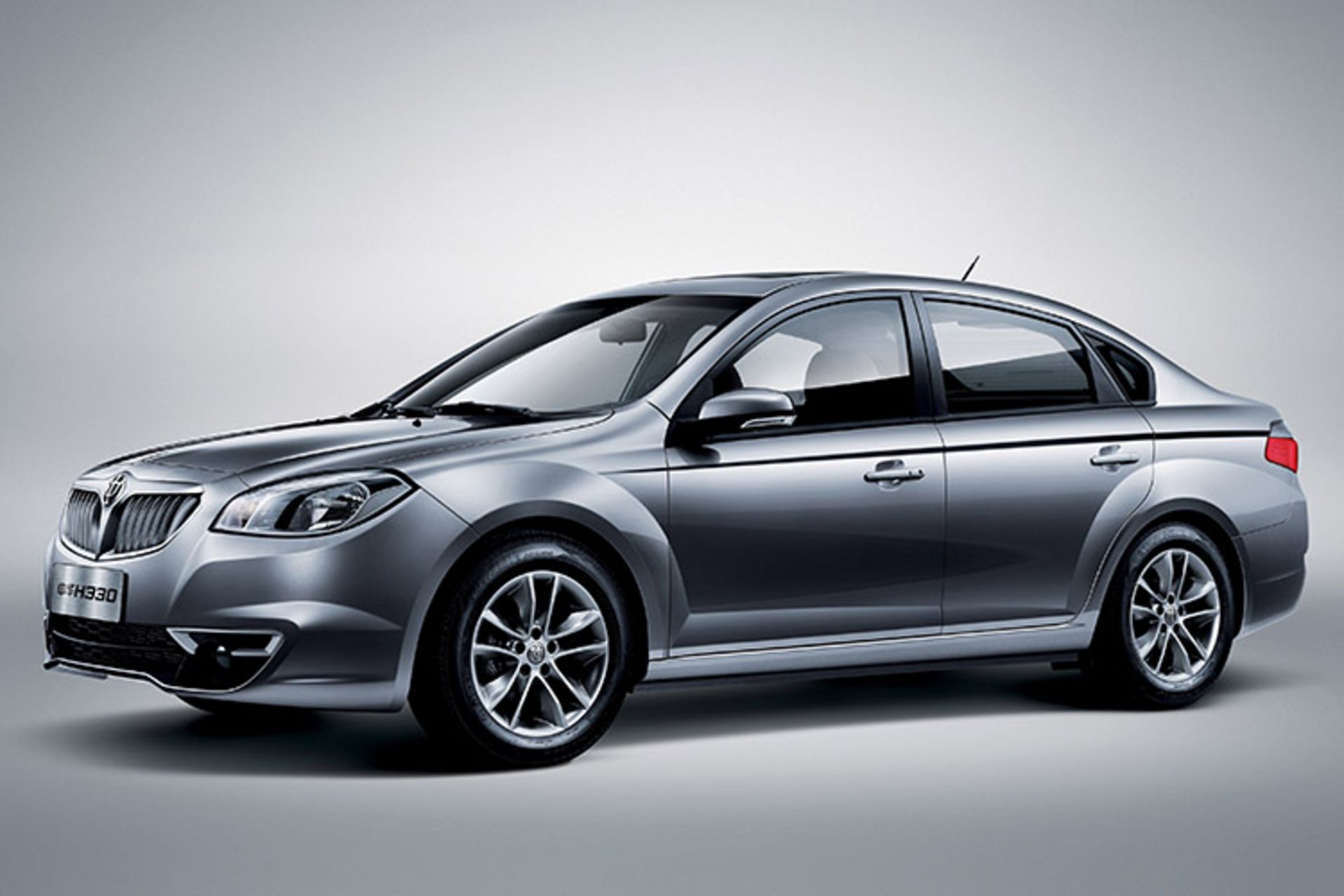 بر لیانس   /  Brilliance H330