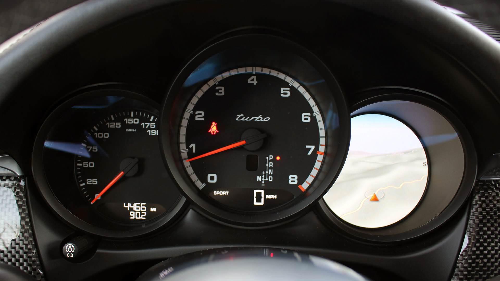 پورشه ماکان توربو / Porsche Macan Turbo 2018