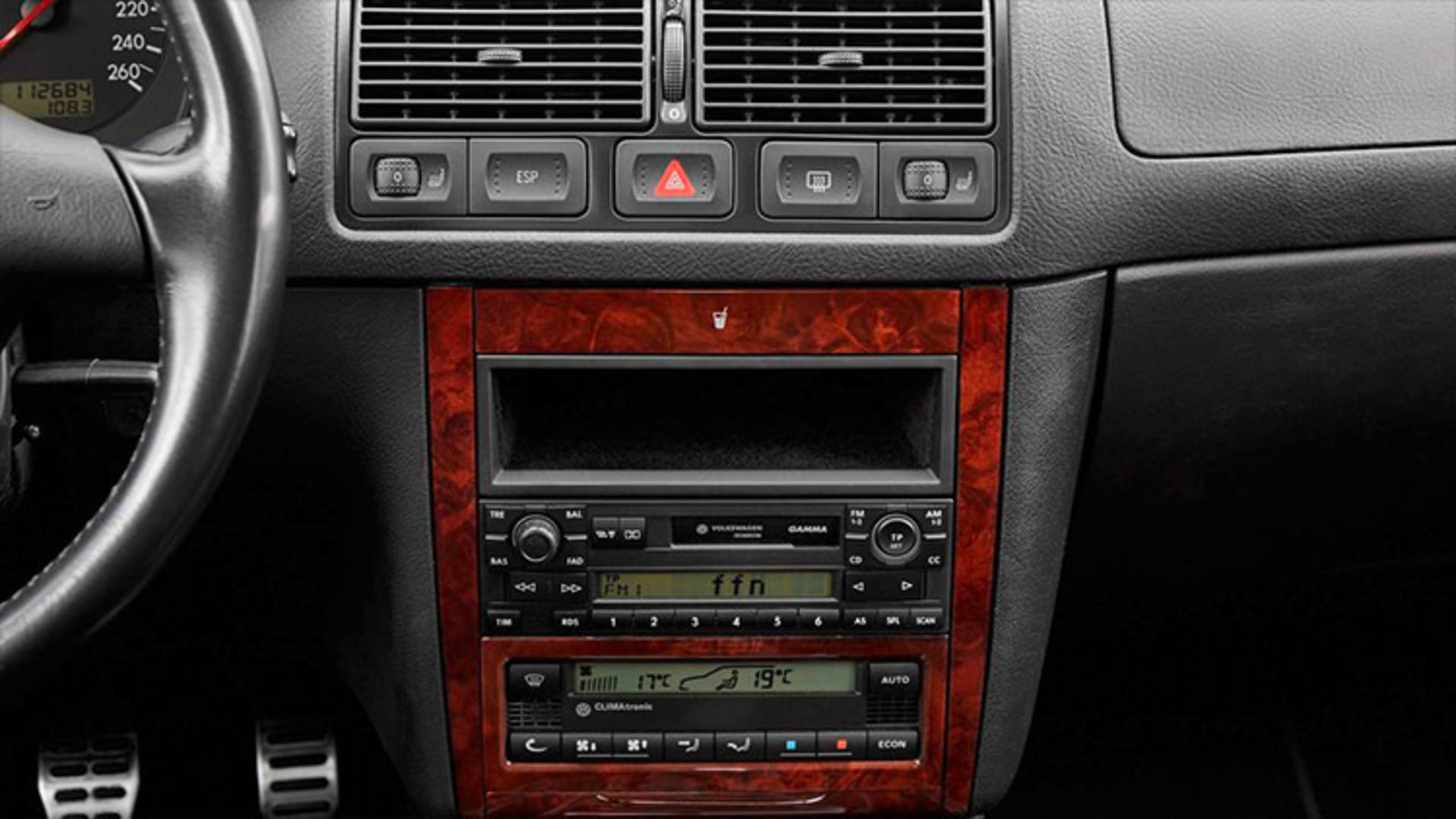 Volkswagen Golf / فولکس واگن گلف