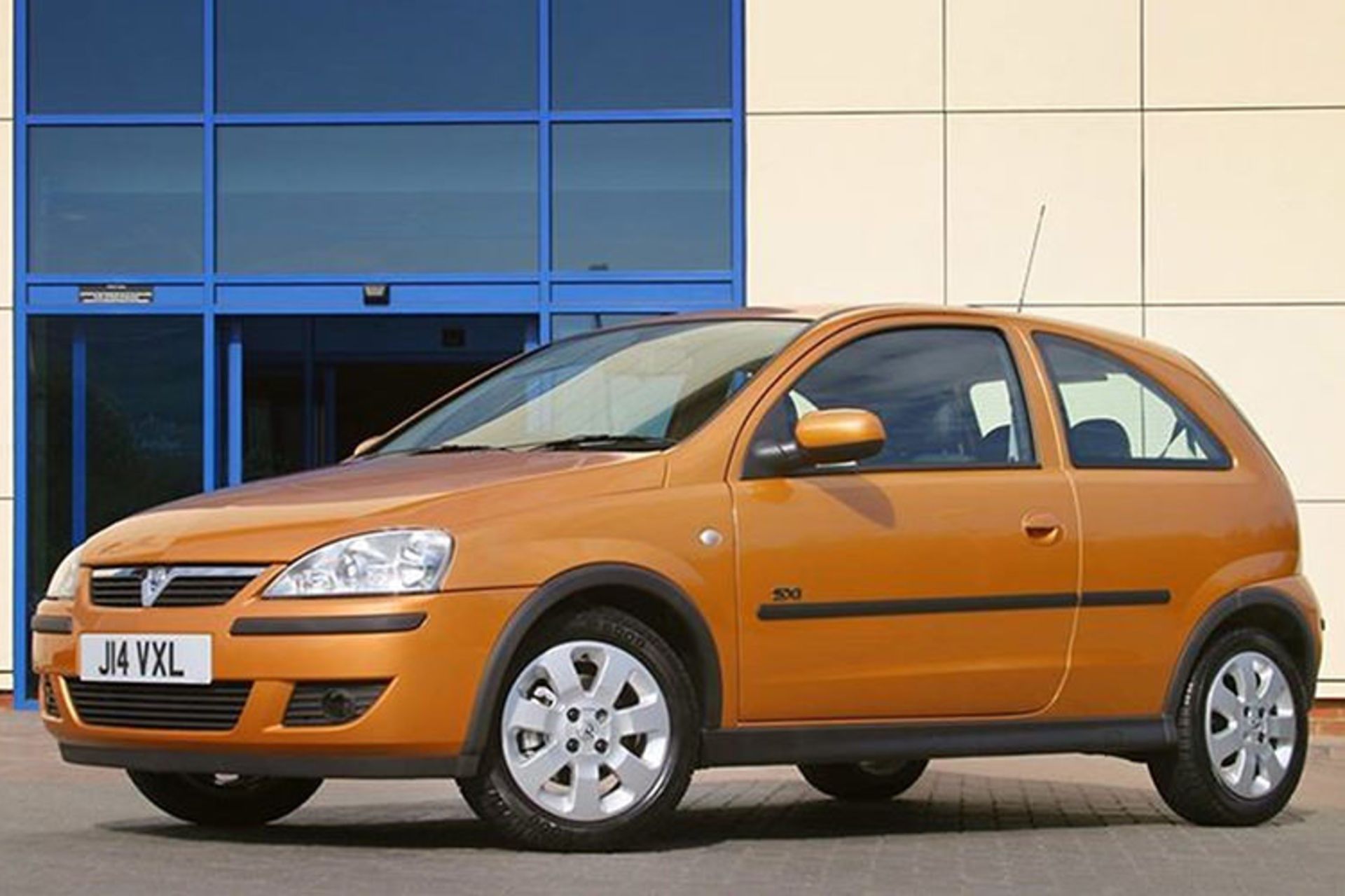 VAUXHALL CORSA C / واکسهال کورسا