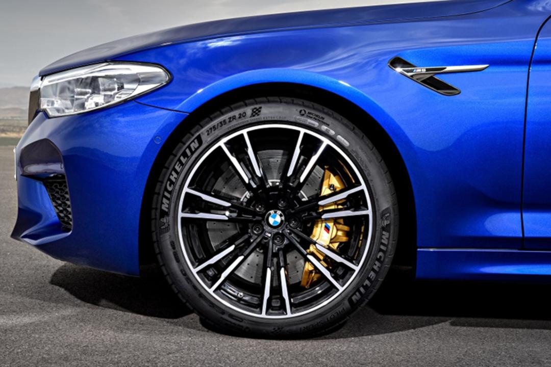 bmw m5