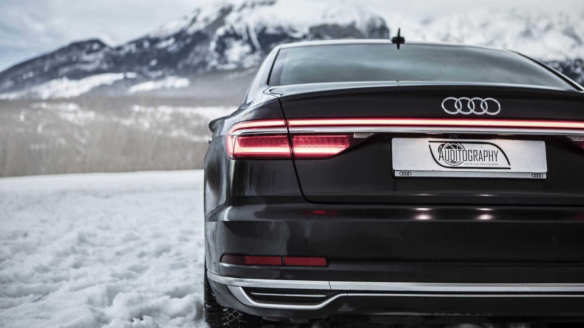 Audi A8 / آئودی