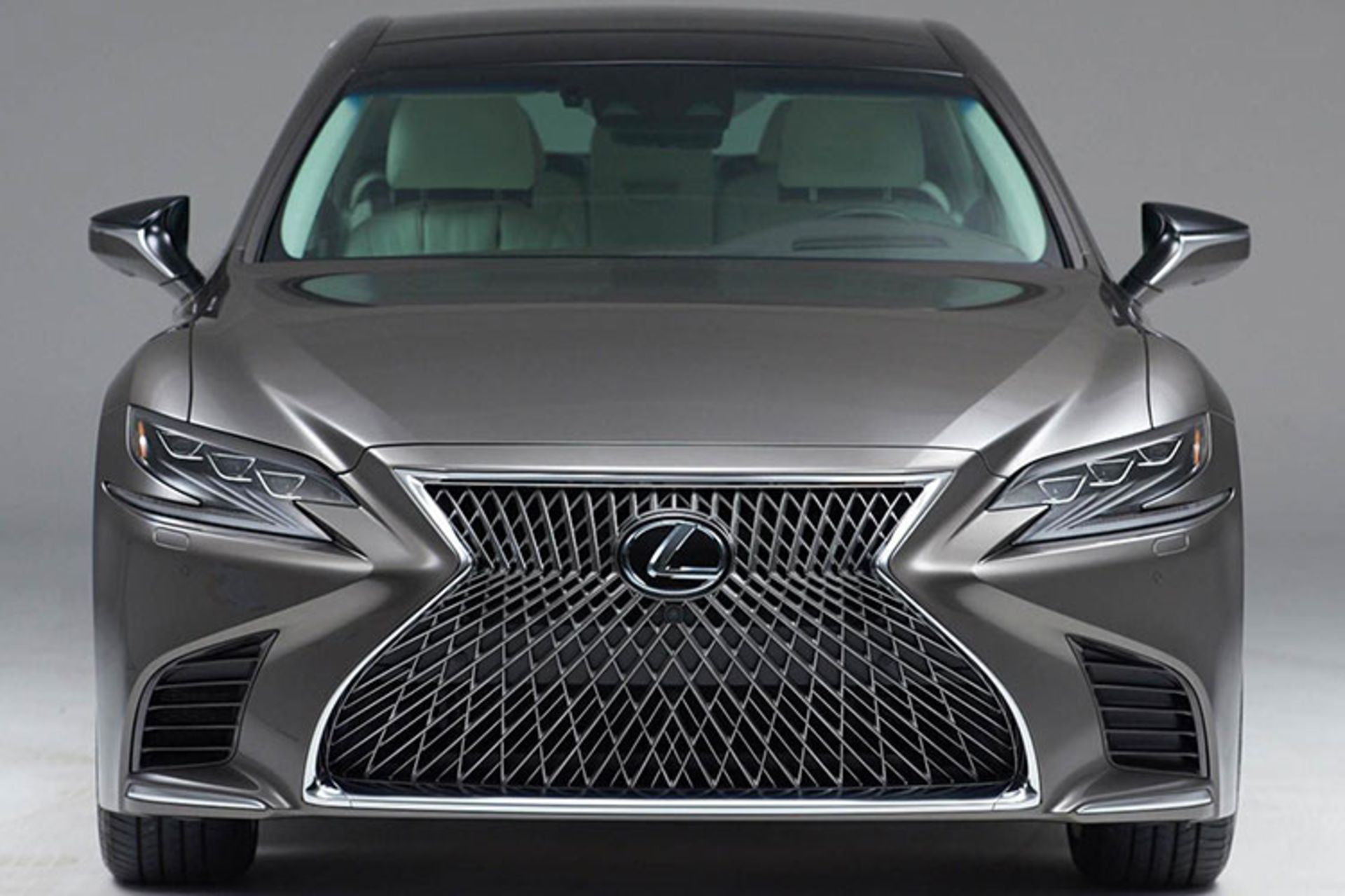 lexus ls 2018/ لکسوس